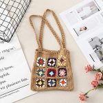 borsa a quadrati all uncinetto kaki 603.jpg